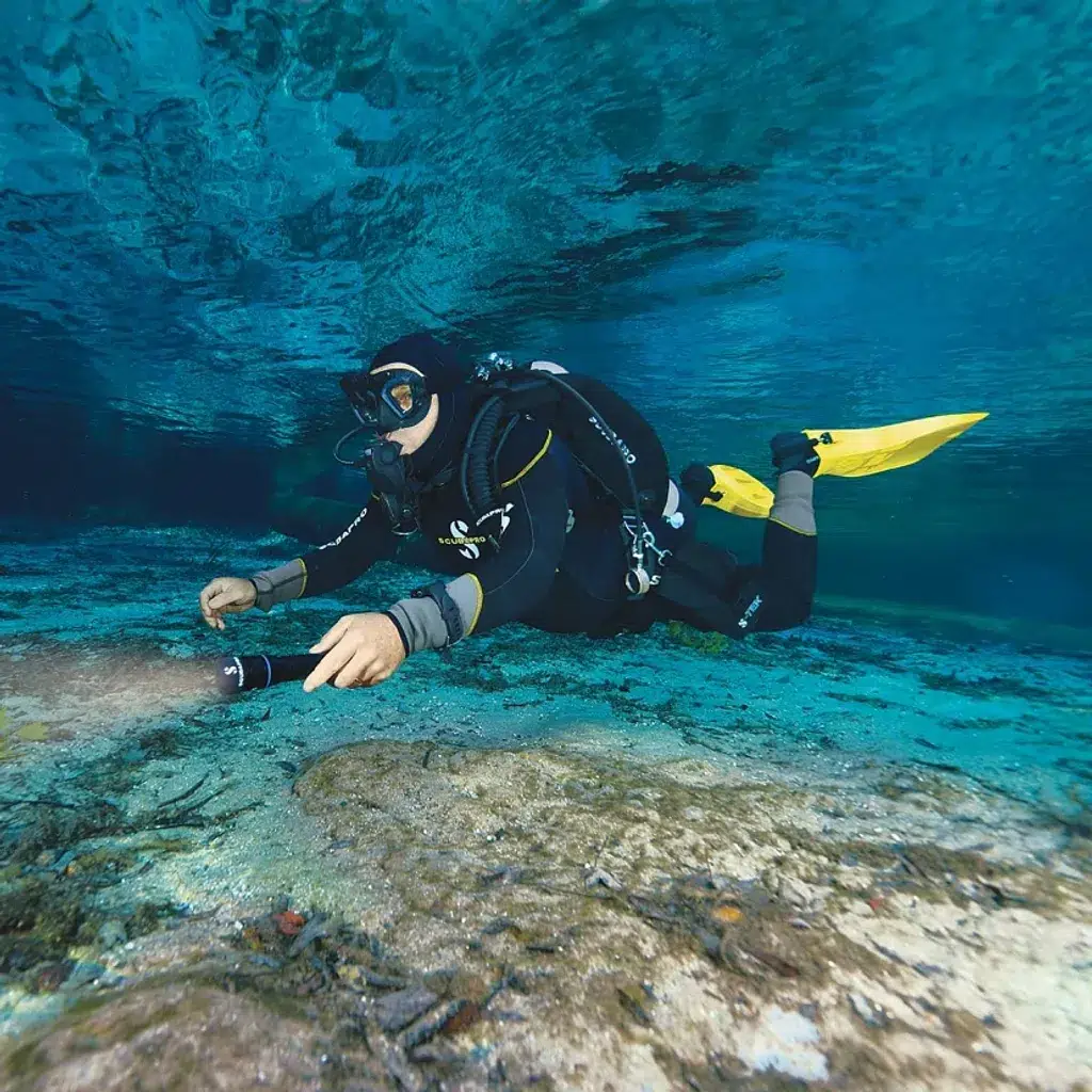 SCUBAPRO SU ALTI FENERİ NOVALIGHT 850 TEC