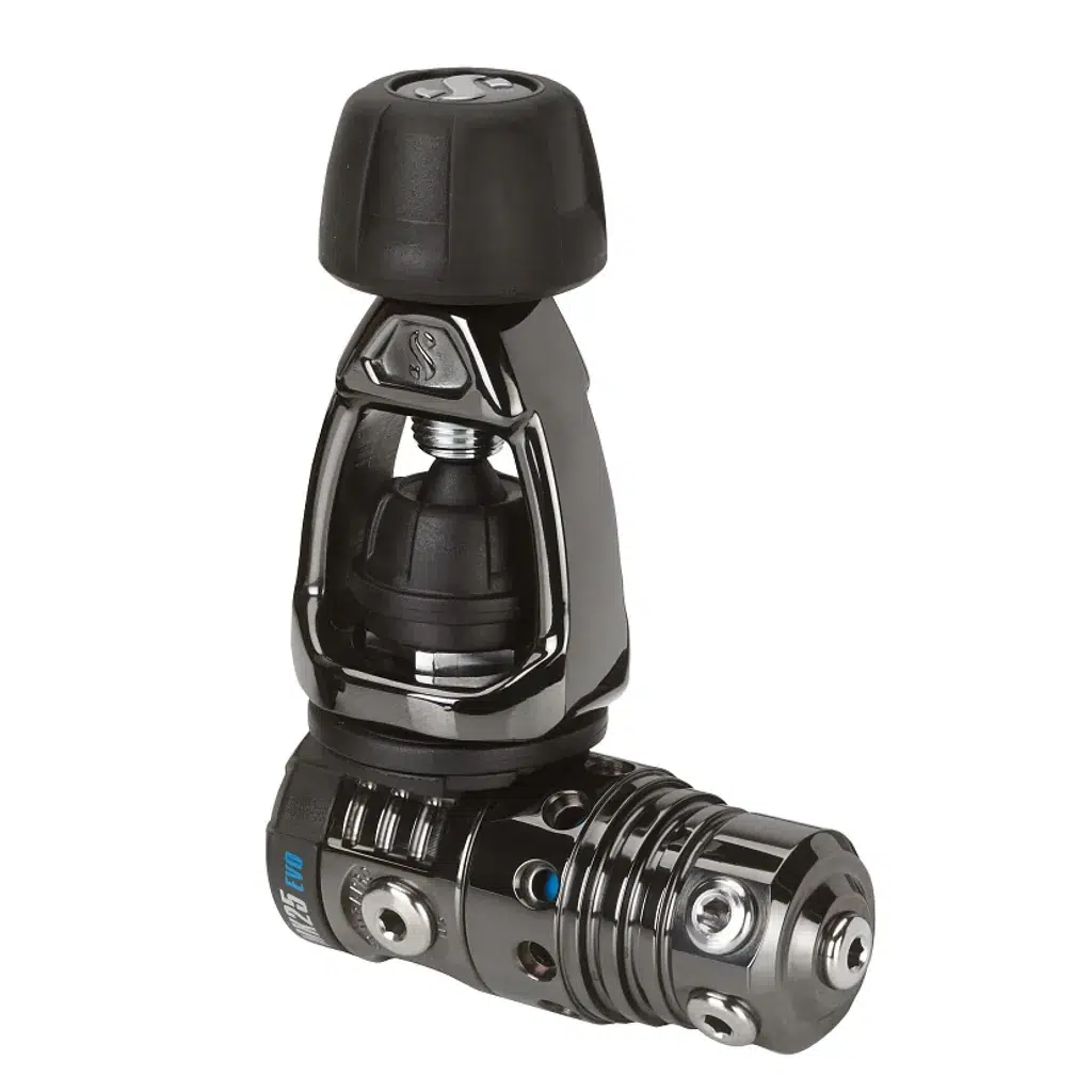 SCUBAPRO REGÜLATÖR MK25 EVO / A700 CARBON BLACK TECH